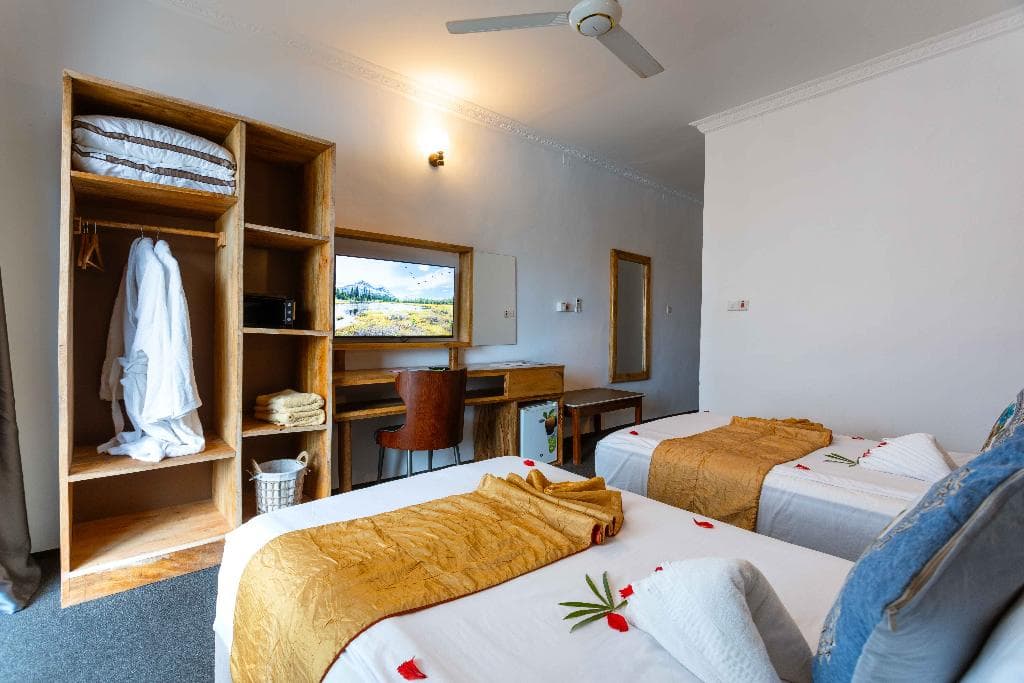 Canary Hotel & SPA photo 3