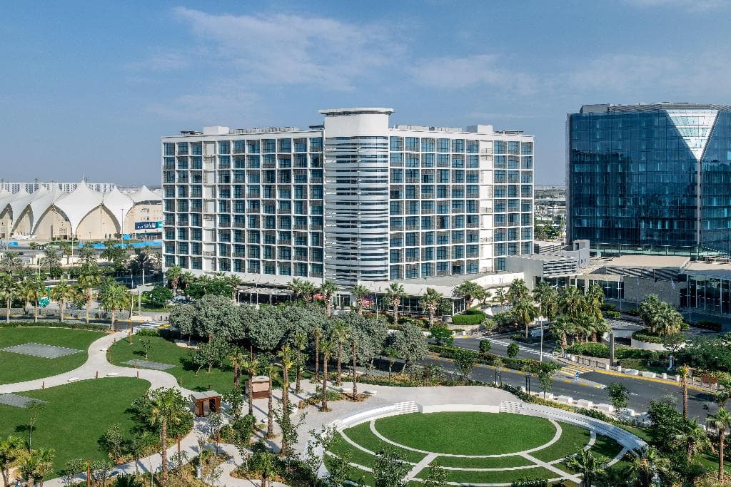 Yas Island Rotana Hotel, photo 4