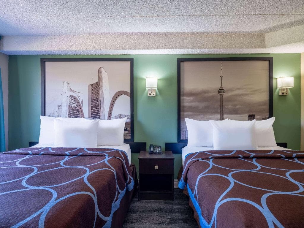 Super 8 by Wyndham Toronto East, photo 4