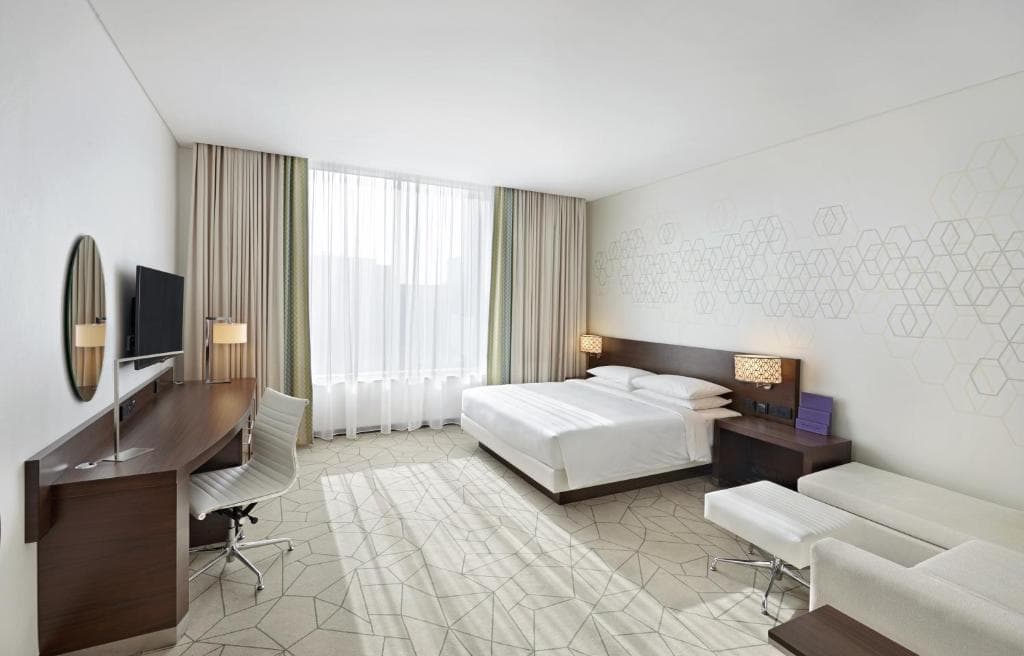 Hyatt Place Dubai Baniyas Square photo 4