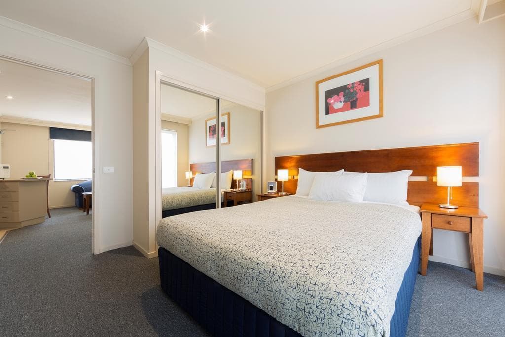 Canberra Parklands Central Apartment Hotel photo 5