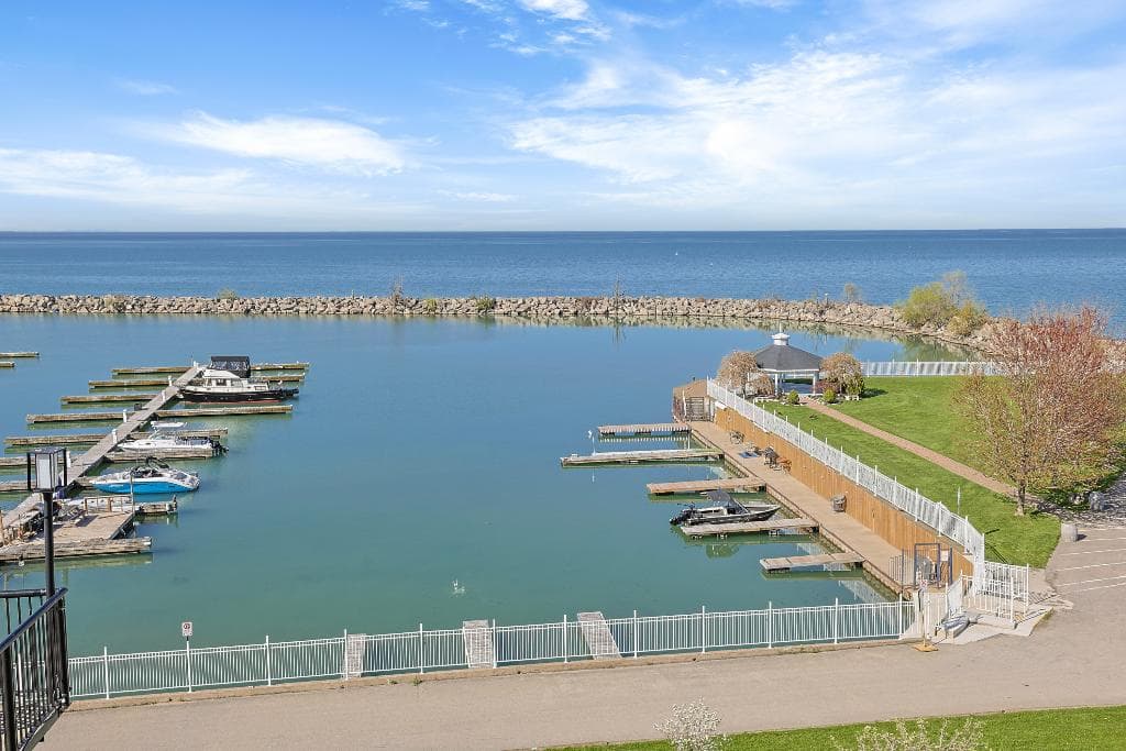 Ramada by Wyndham Jordan/Beacon Harbourside Resort photo 2