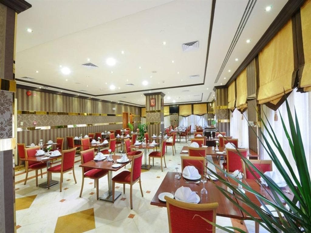 Zowar International Hotel photo 2