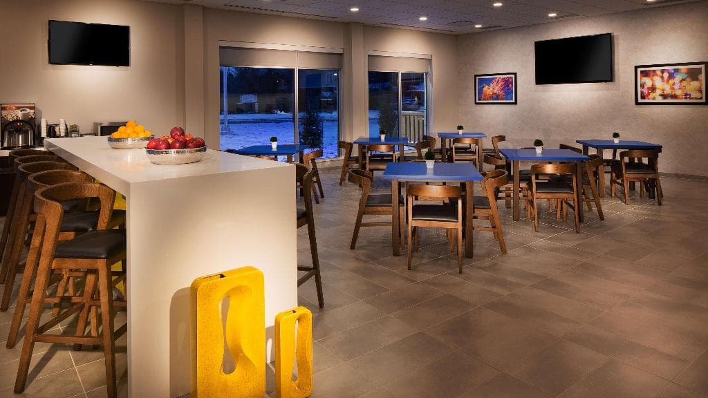 GLo Best Western Kanata Ottawa West, photo 2