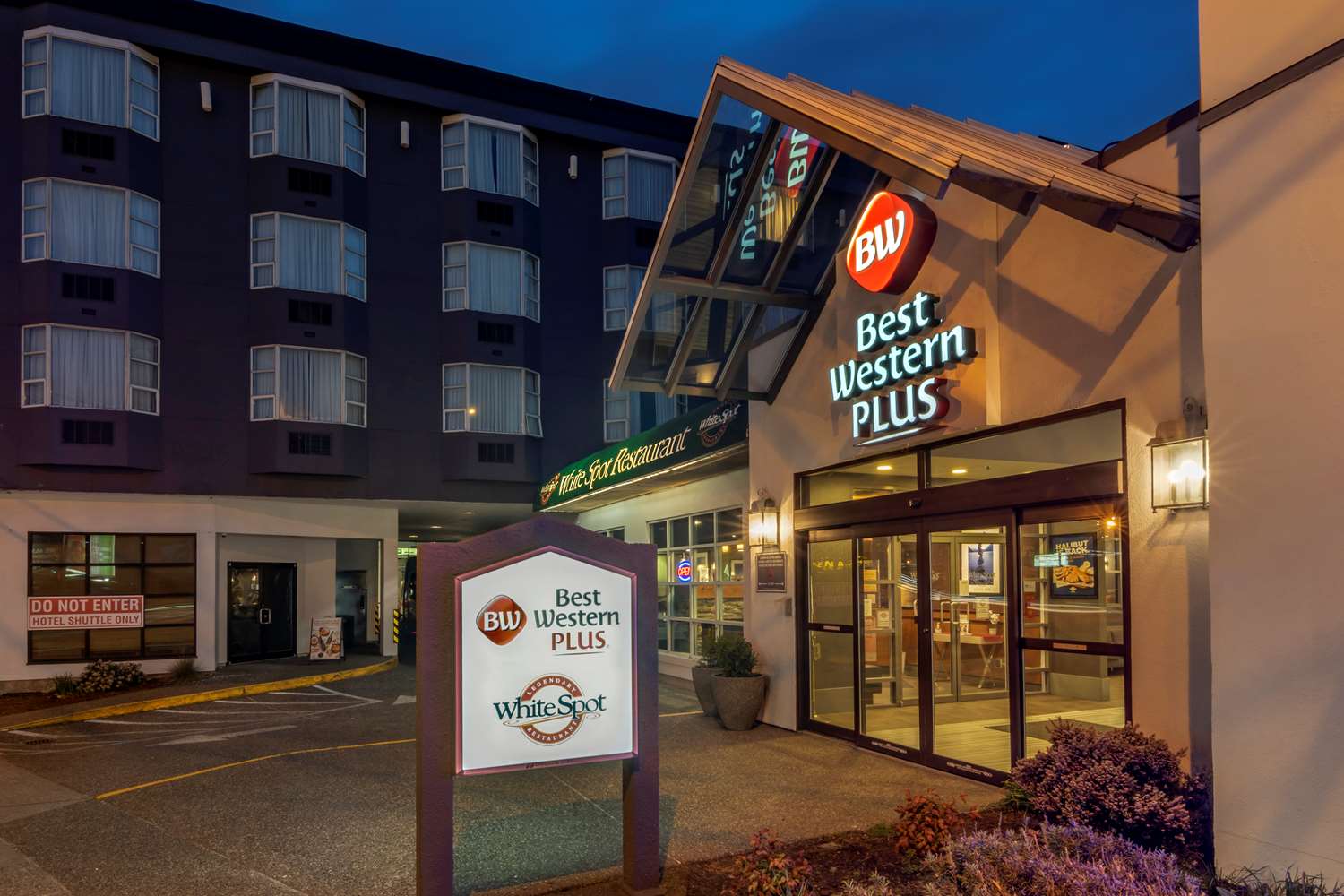 Best Western Plus Vancouver Airport Hotel, photo 1