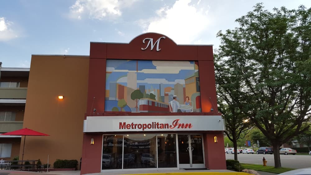 Metropolitan Inn, photo 1