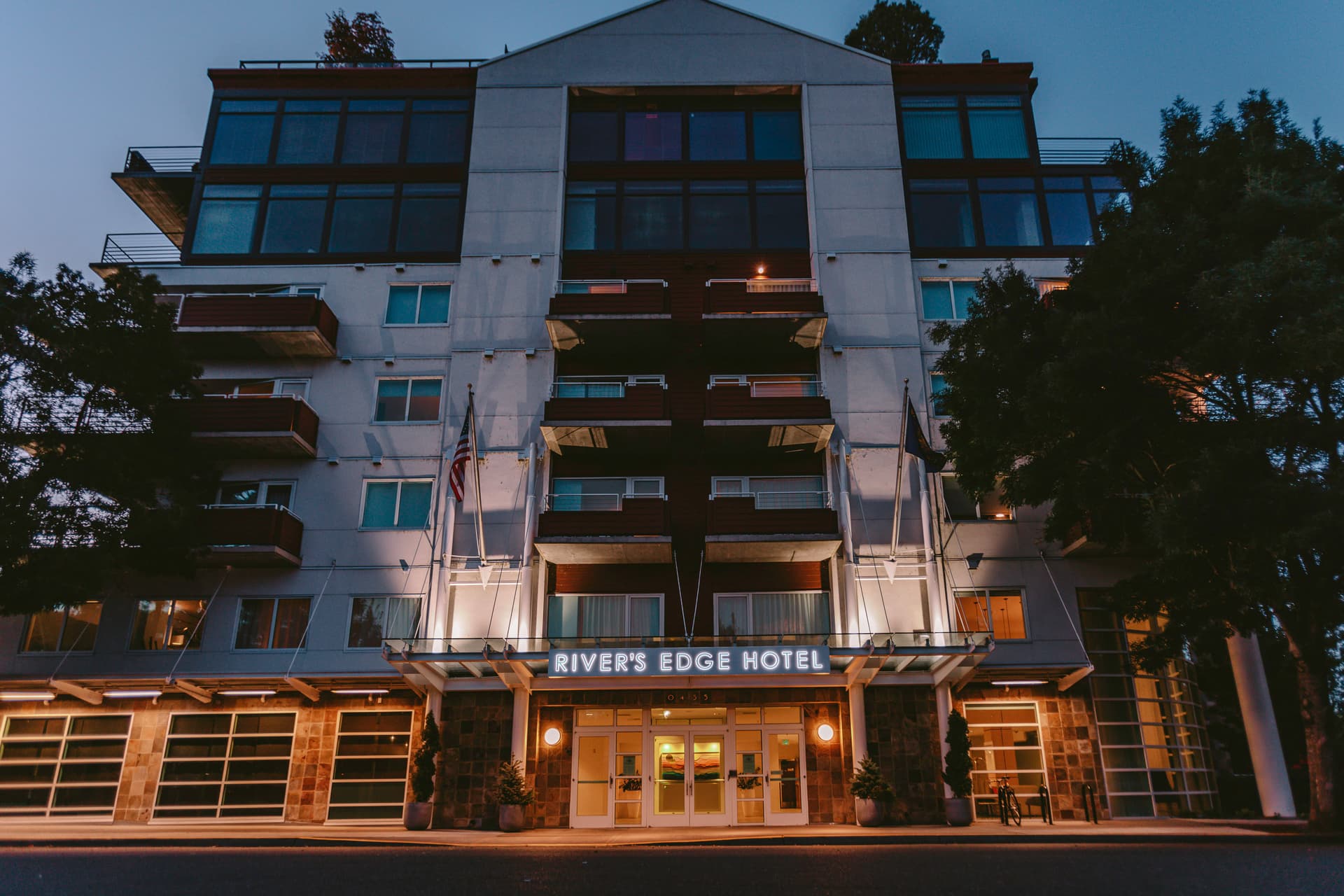 River's Edge Hotel Portland, Tapestry Collection by Hilton photo 1
