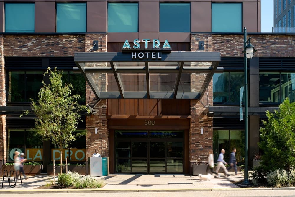Astra Hotel Seattle A Tribute Portfolio Hotel, photo 1