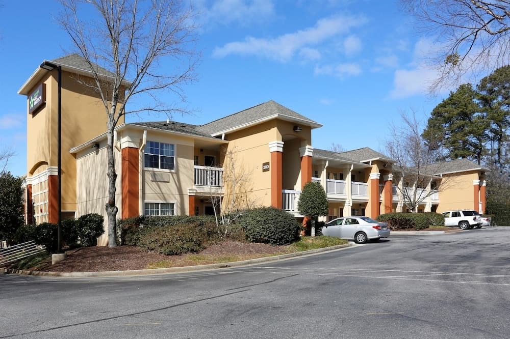 Extended Stay America Atlanta Perimeter Hammond Dr photo 1