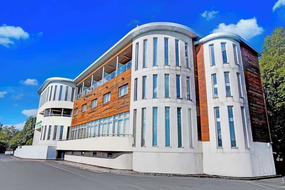 Holiday Inn Express Crewe, photo 1