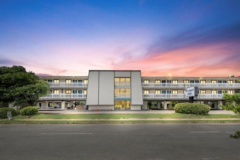 Motel 6 Norfolk - Oceanview, photo 1