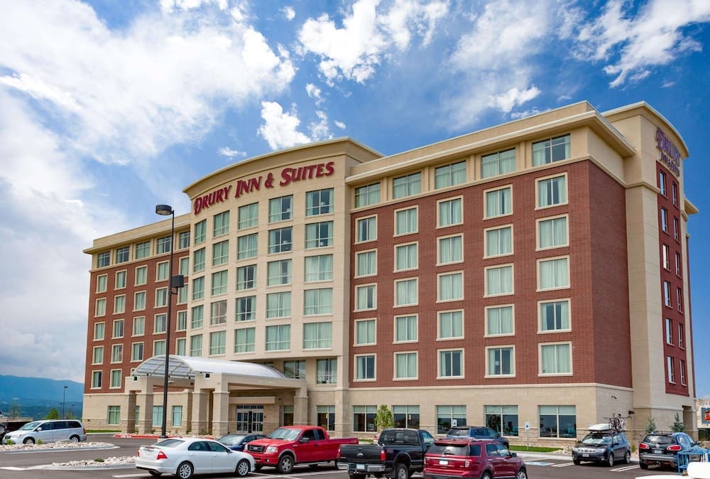 Drury Inn Pikes Peak Colorado Springs, photo 1