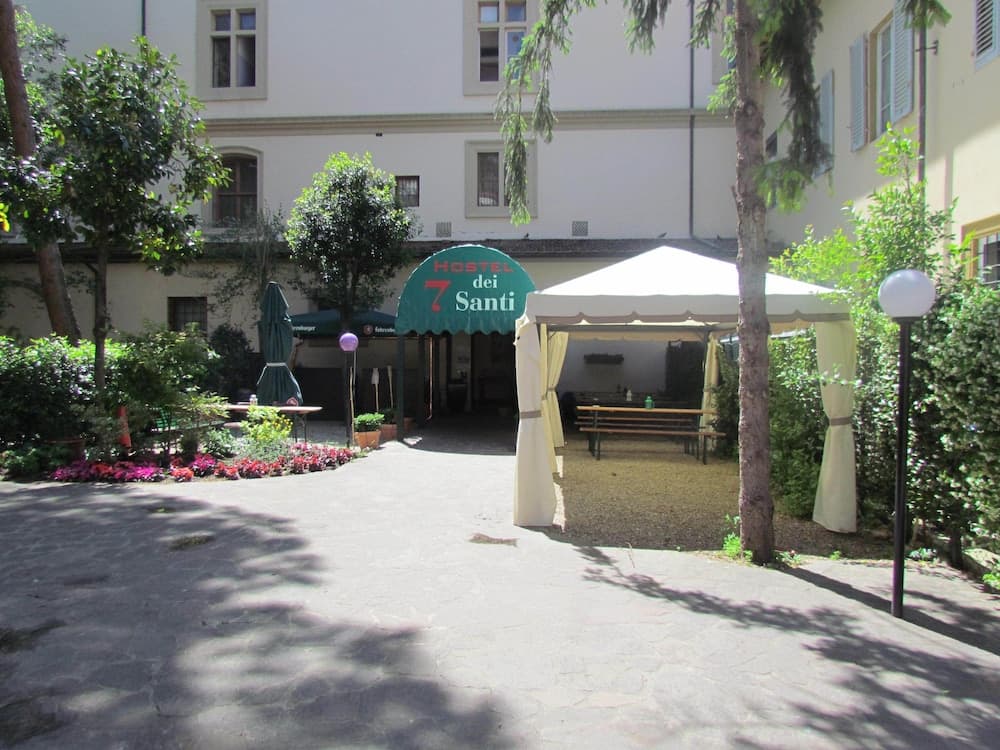 7 Santi Hostel photo 1
