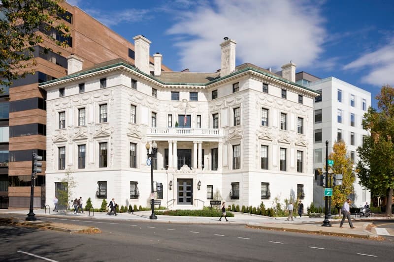 Placemakr Dupont Circle photo 1