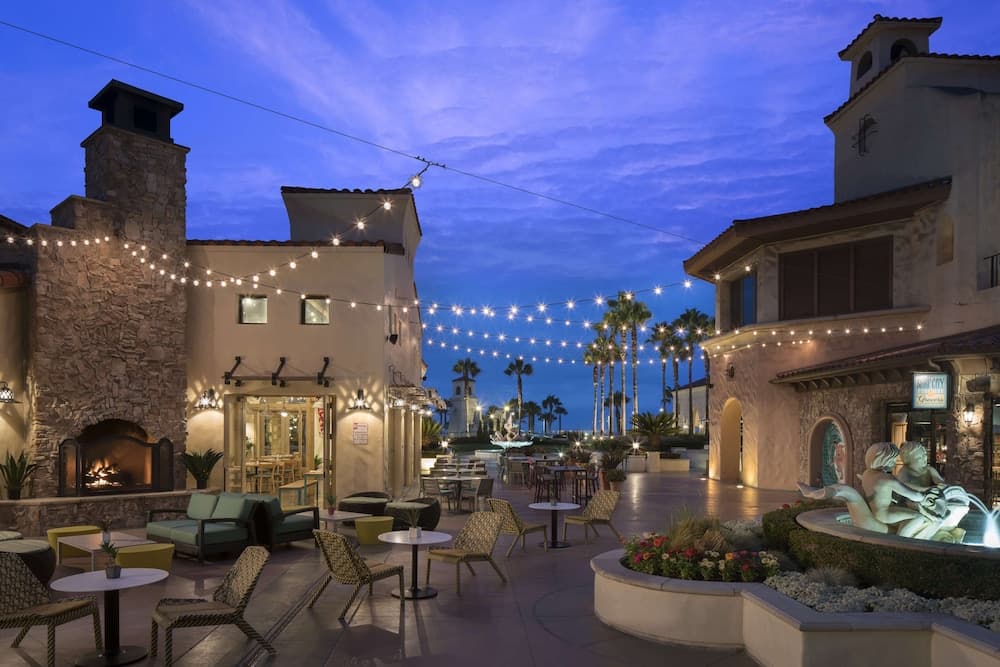 Hyatt Regency Huntington Beach Resort & Spa photo 1