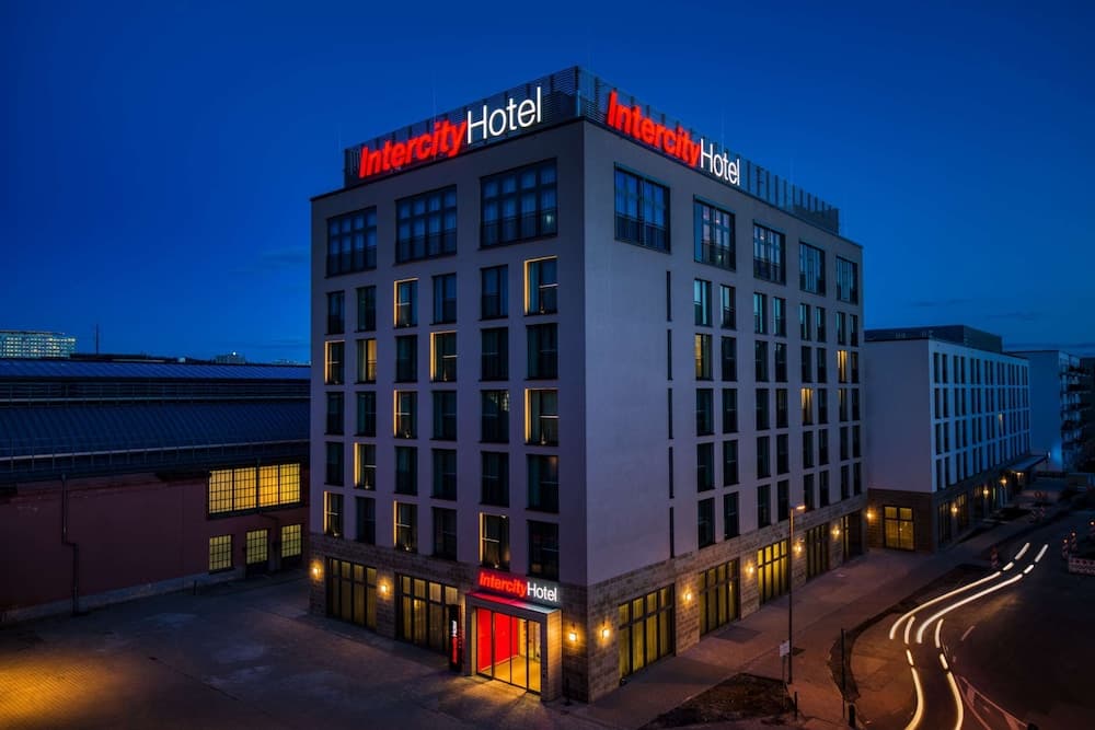 Intercityhotel Wiesbaden photo 1