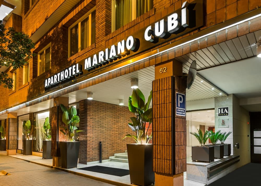 Aparthotel Mariano Cubi, photo 1