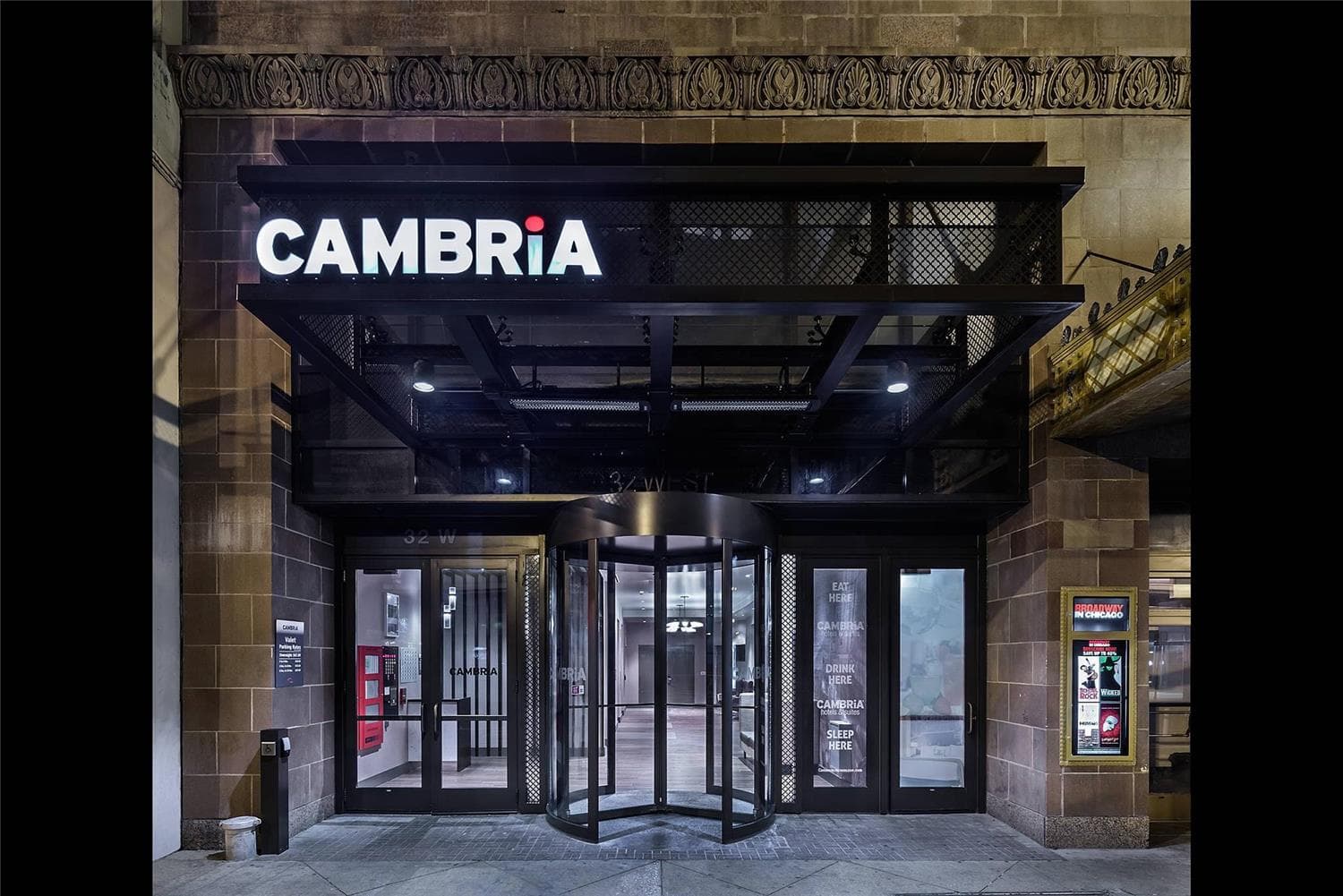 Cambria Hotel Chicago Loop - Theatre District photo 1