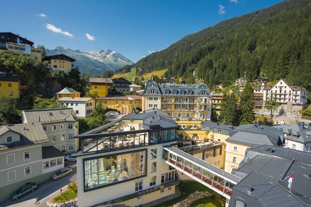 Hotel Salzburger Hof photo 1