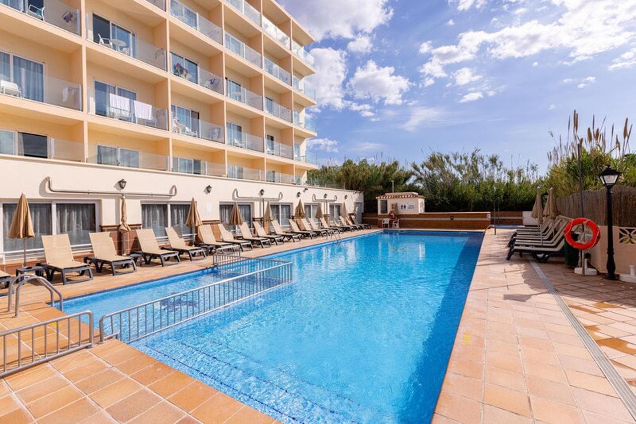 Invisa Hotel Es Pla - Adults Only, photo 1