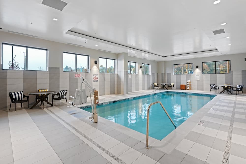 Hotel Indigo EVERETT - WATERFRONT PLACE, photo 1