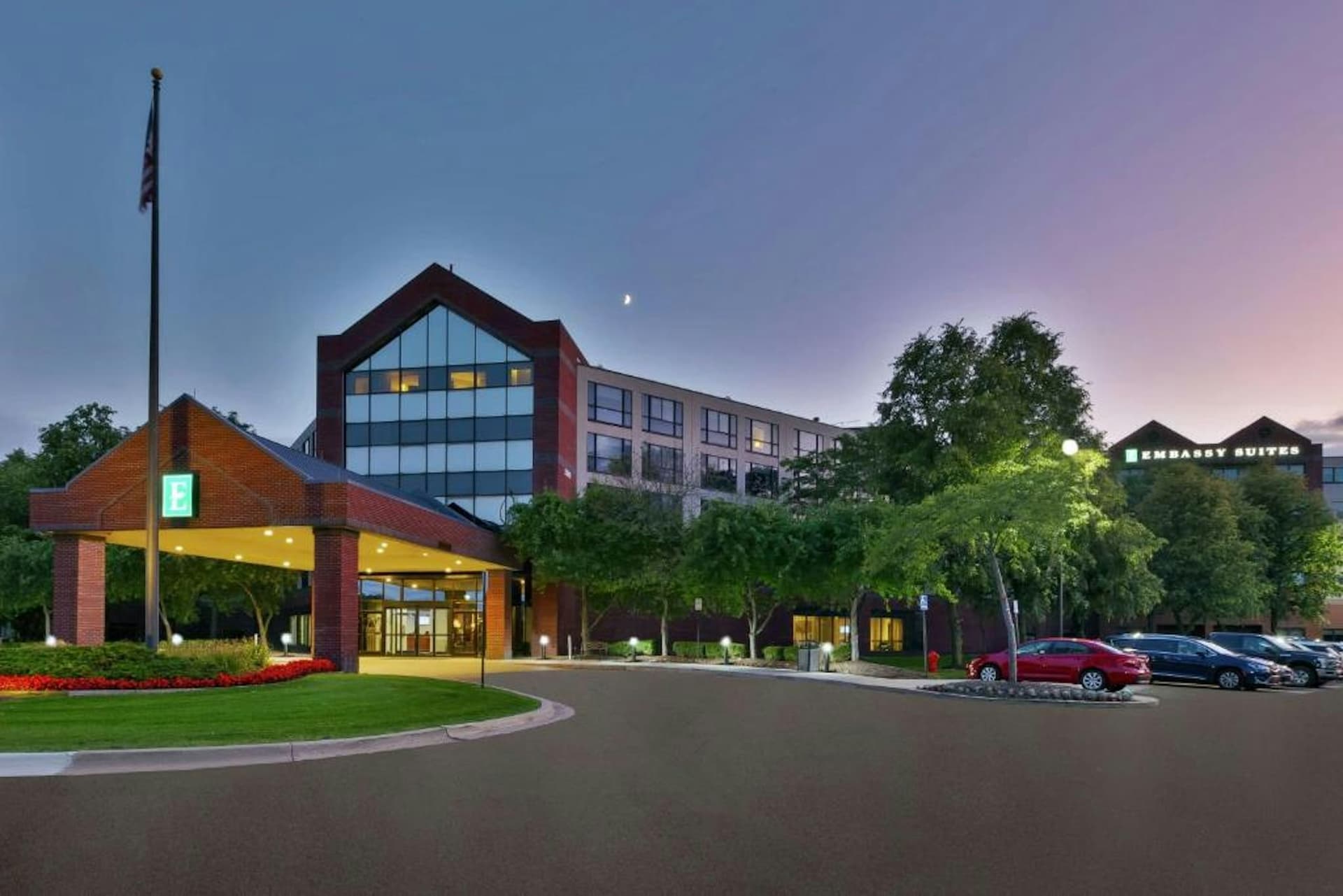 Embassy Suites by Hilton Auburn Hills photo 1