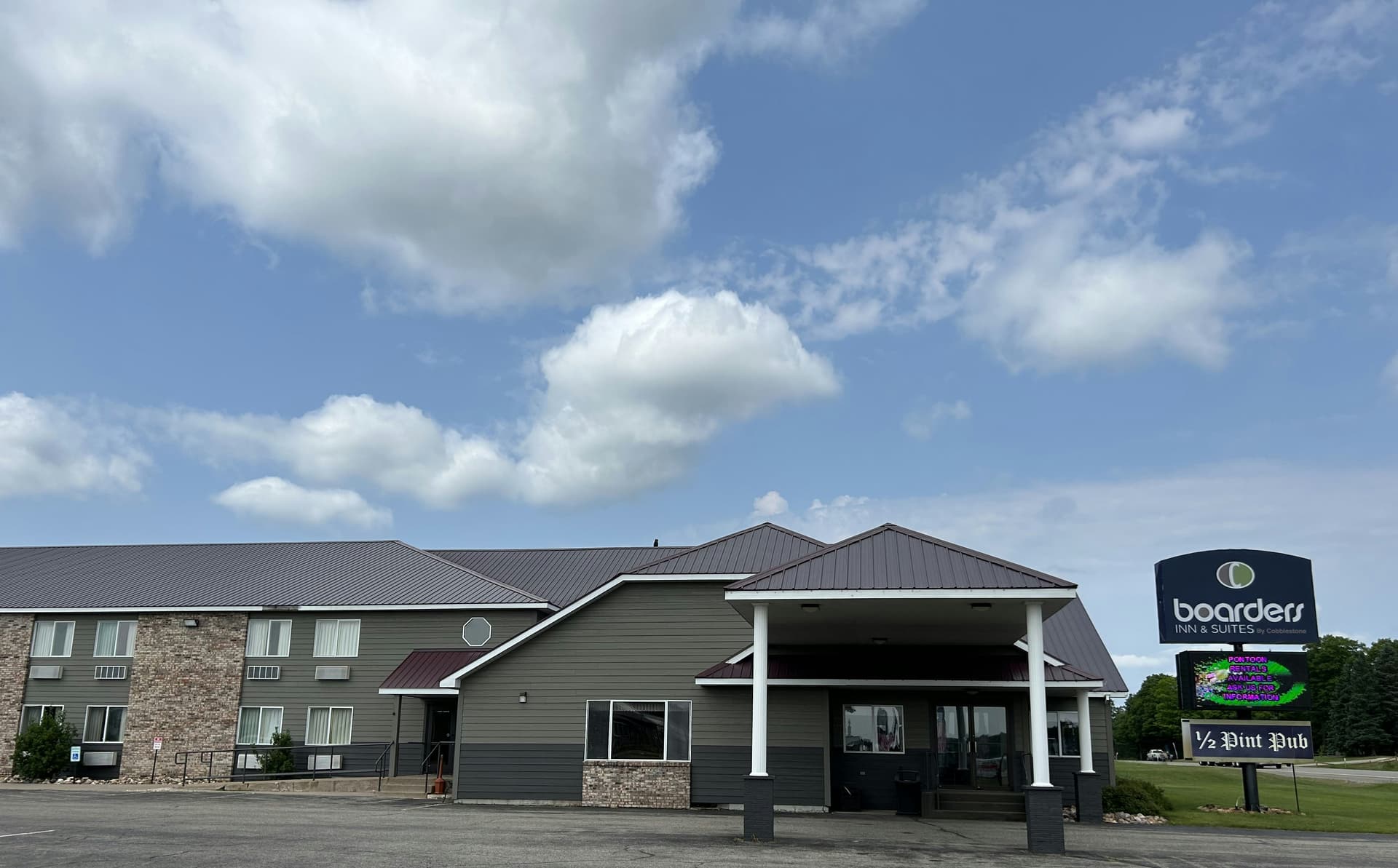 Comfort Inn photo 1