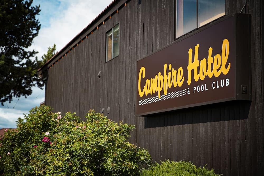 Campfire Hotel, photo 1