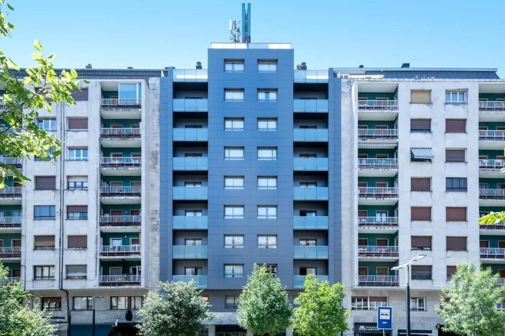 B&B HOTEL Vitoria General Álava, photo 1