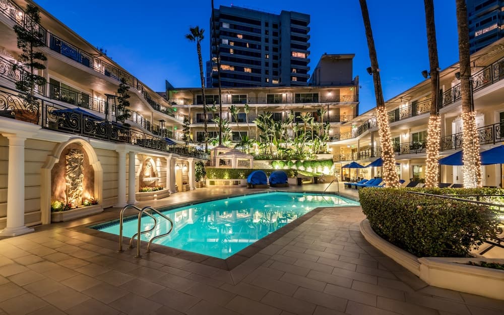 Beverly Hills Plaza Hotel And Spa, photo 1