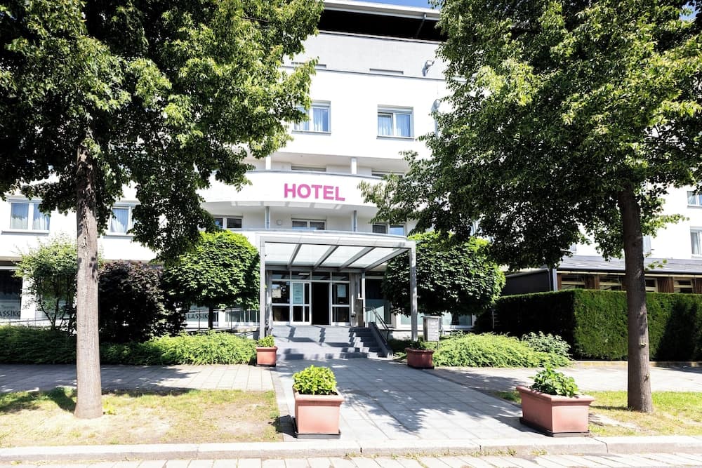 Aviva Novum, photo 1