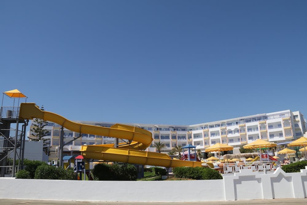 Serita Beach, photo 1
