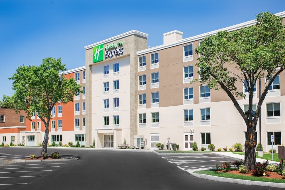 Holiday Inn Express Chelmsford, photo 1