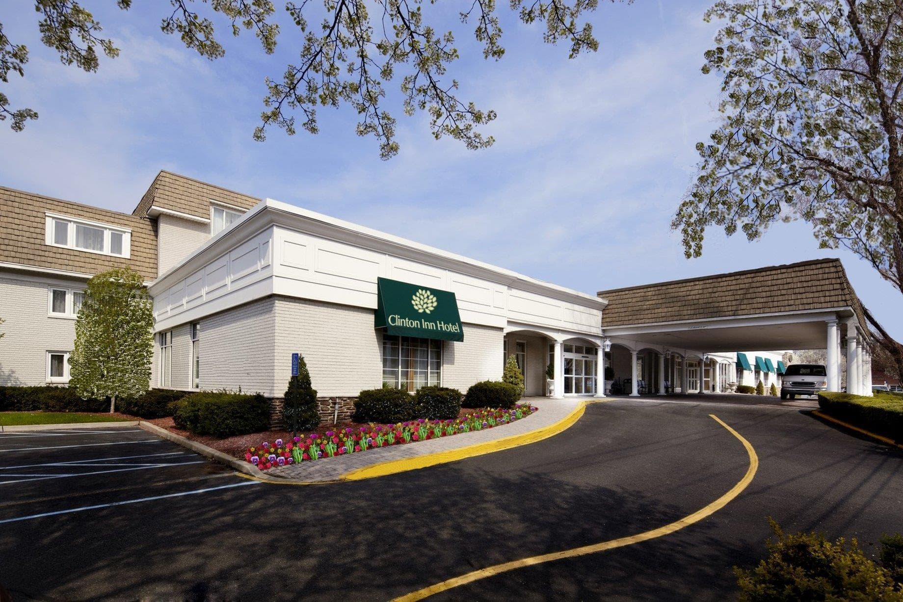 Clinton Inn Hotel & Event Center, photo 1
