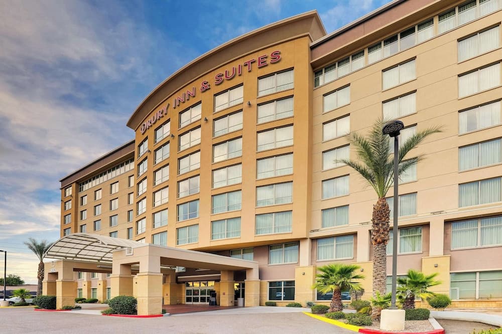 Drury Inn & Suites Phoenix Chandler Fashion Center, photo 1