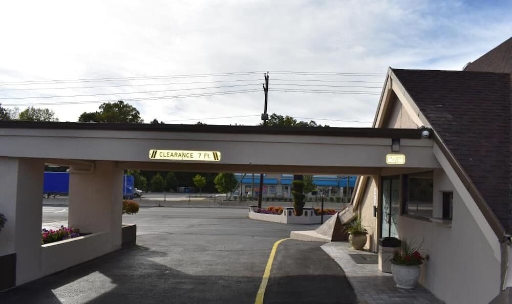 Mho Hotel Bordentown, photo 1