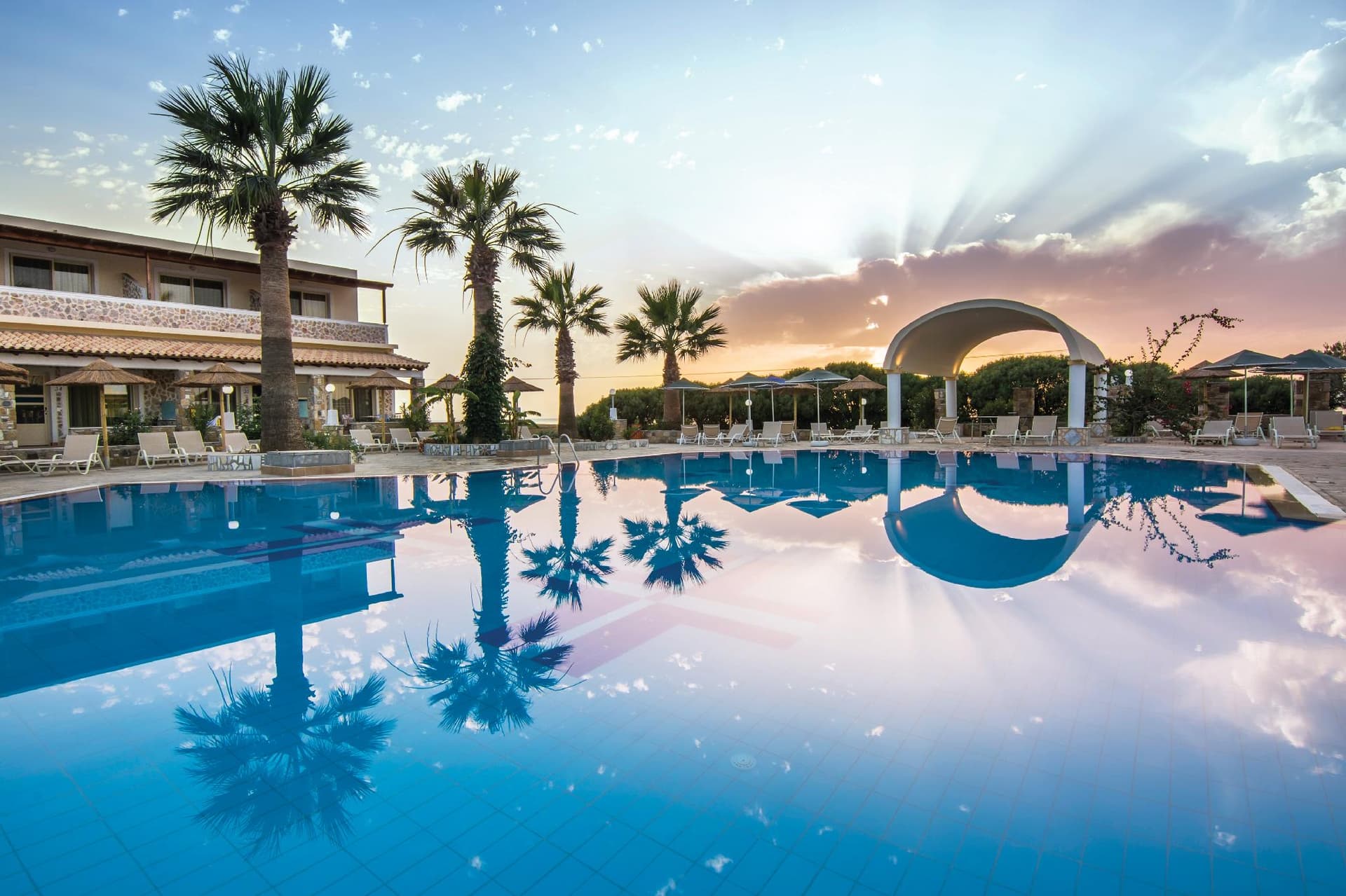 Kouros Palace Hotel photo 1