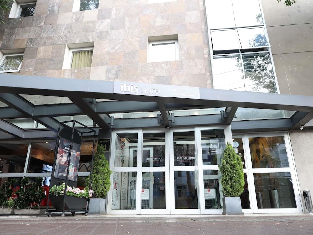 ibis Lima Larco Miraflores, photo 1