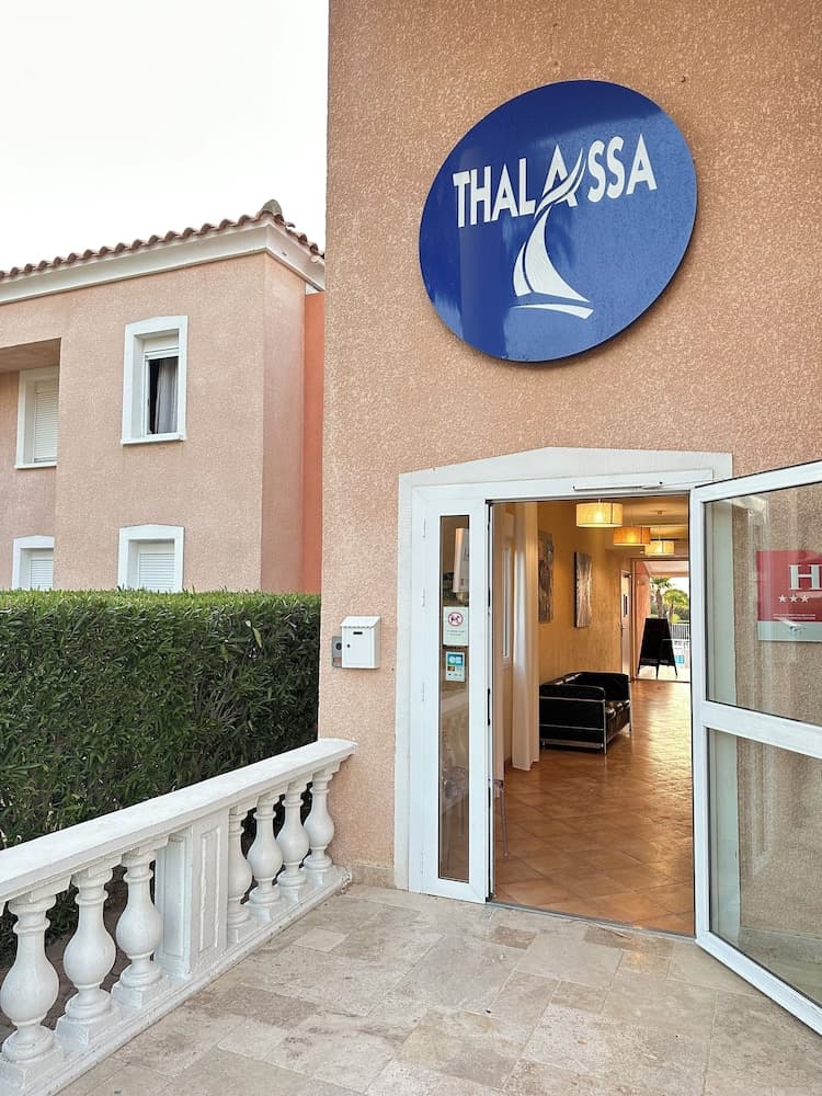 Thalassa photo 1