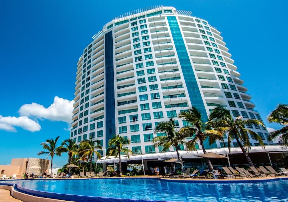 Park Royal Beach Resort Mazatlán photo 1