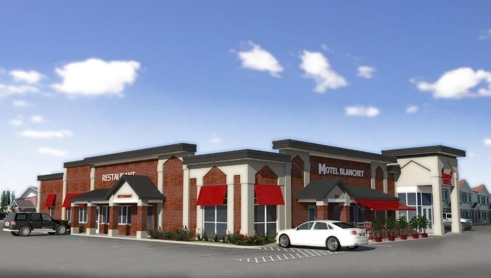 Travelodge By Wyndham Drummondville, photo 1