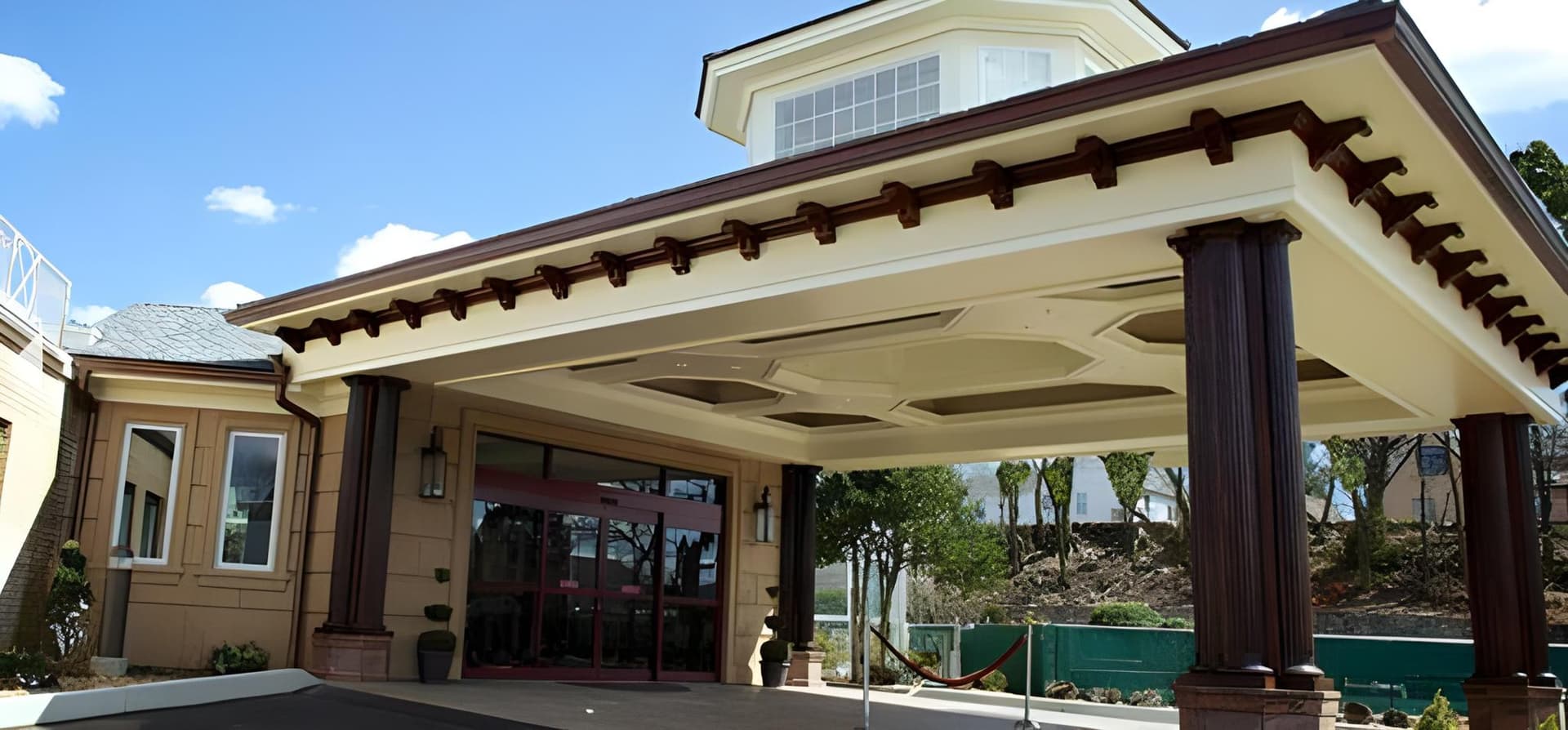 The Norwalk Inn & Conference Center photo 1
