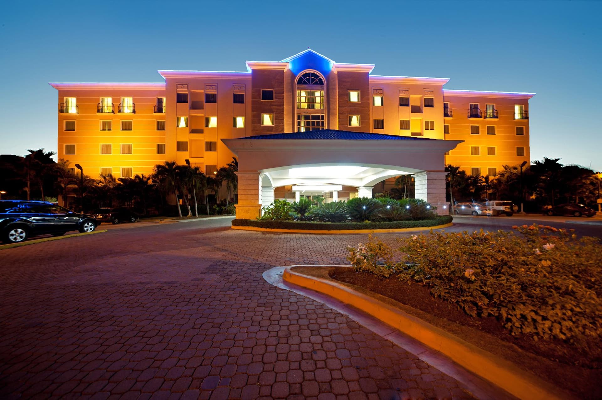 Hodelpa Garden Court, photo 1