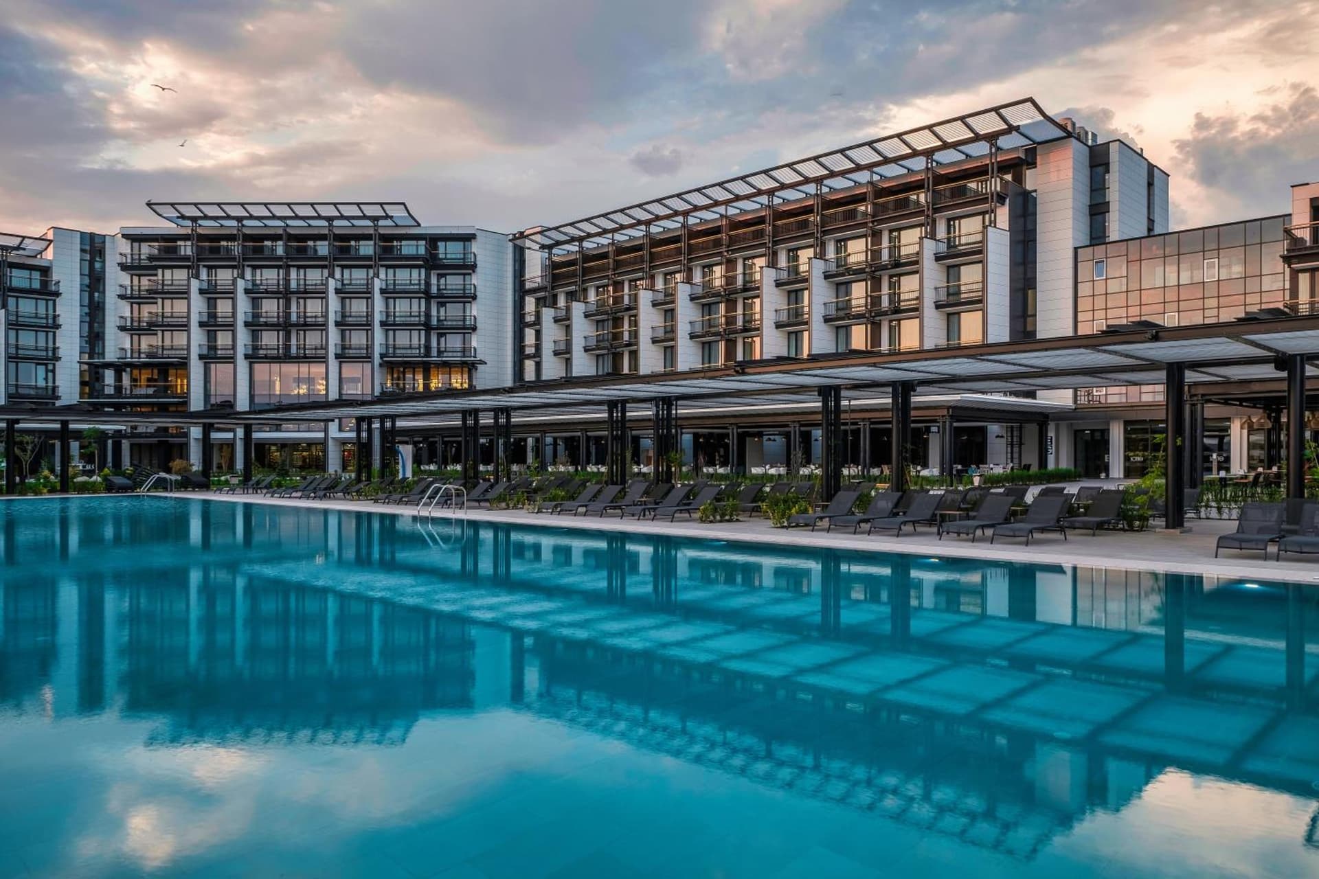 Voya Beach Resort photo 1