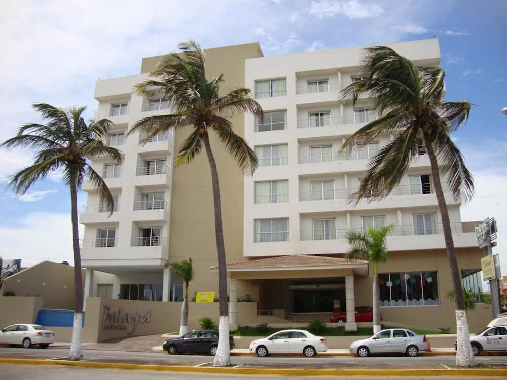 Balajú Hotel & Suites photo 1