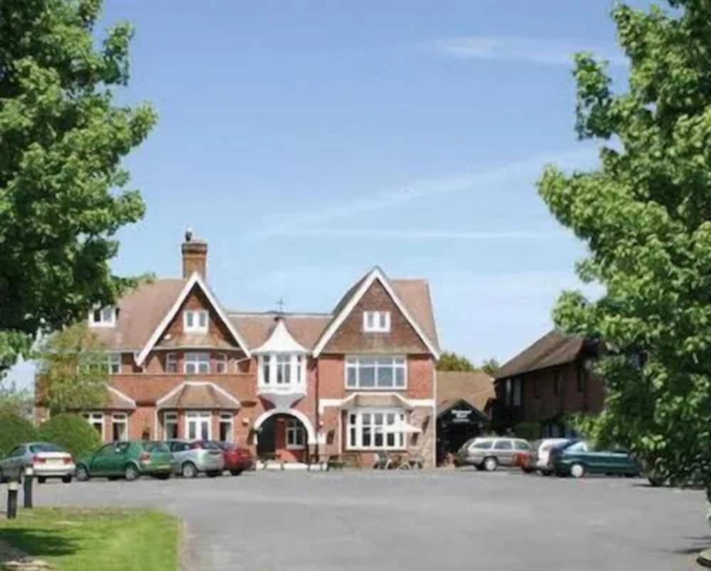 The Hickstead Hotel, photo 1