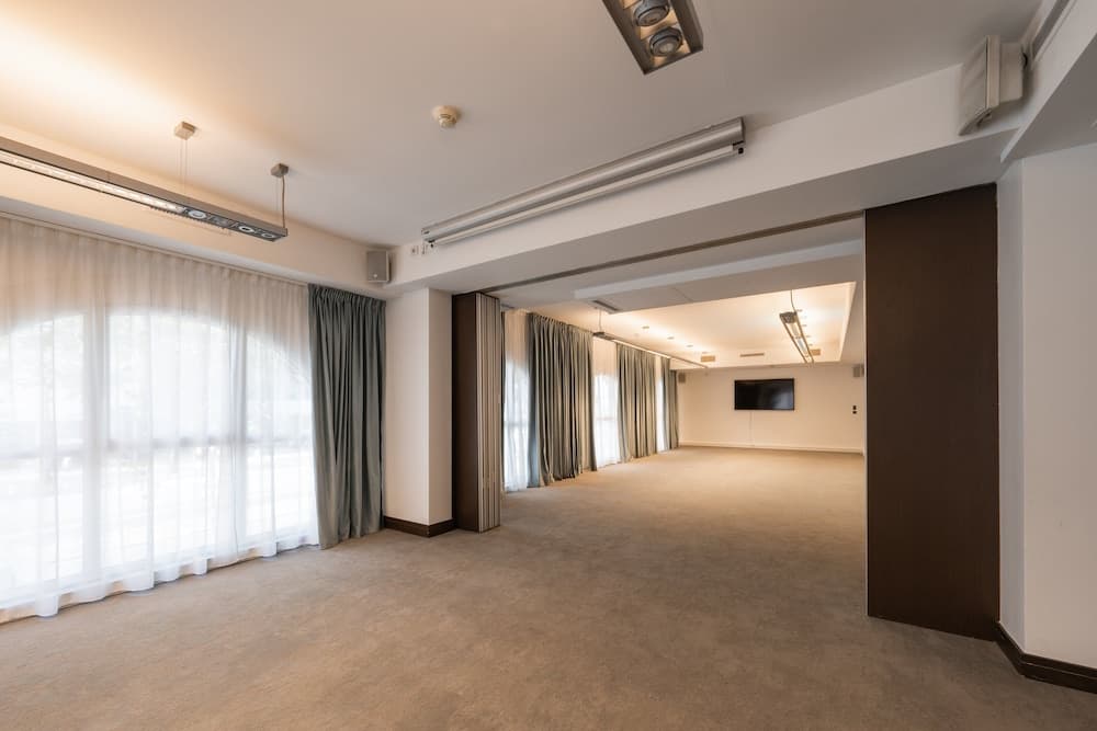voco Paris Montparnasse, an IHG Hotel photo 1