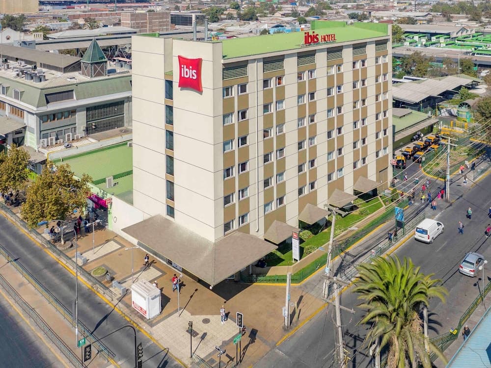 ibis Santiago Estacion Central, photo 1