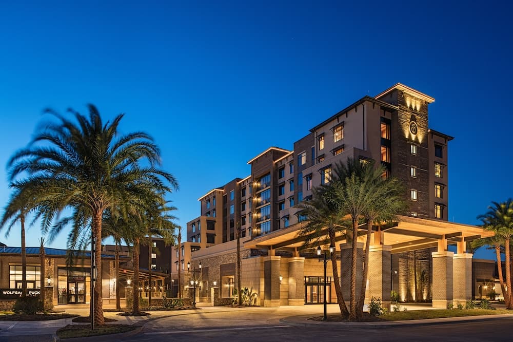 The Brownwood Hotel & Spa photo 1