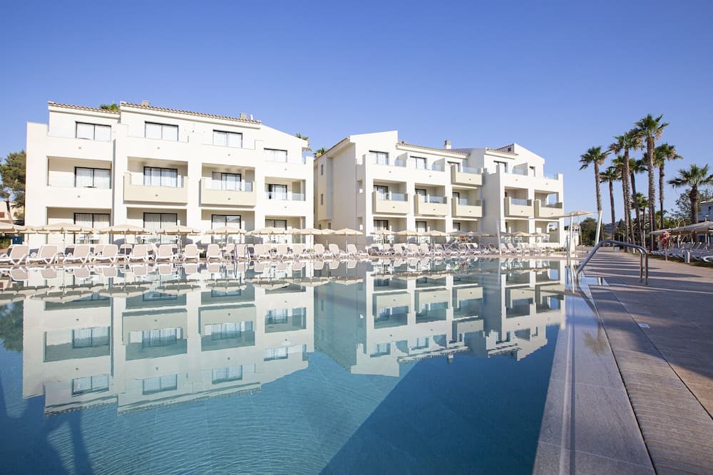 Hipotels Mediterráneo Club photo 1